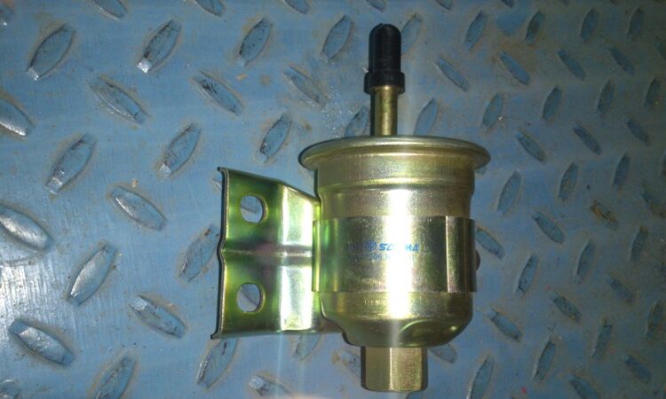 Фильтр топливный 3002981