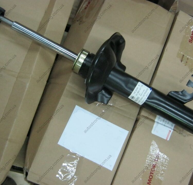 Амортизатор передний правый 10026598