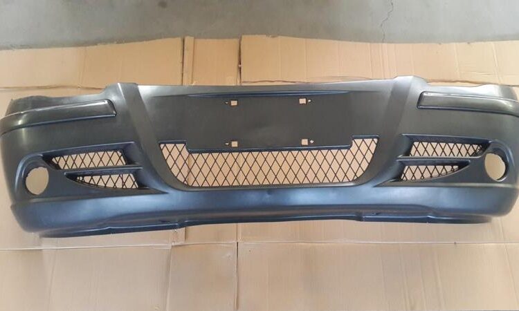 Бампер передний 3050801